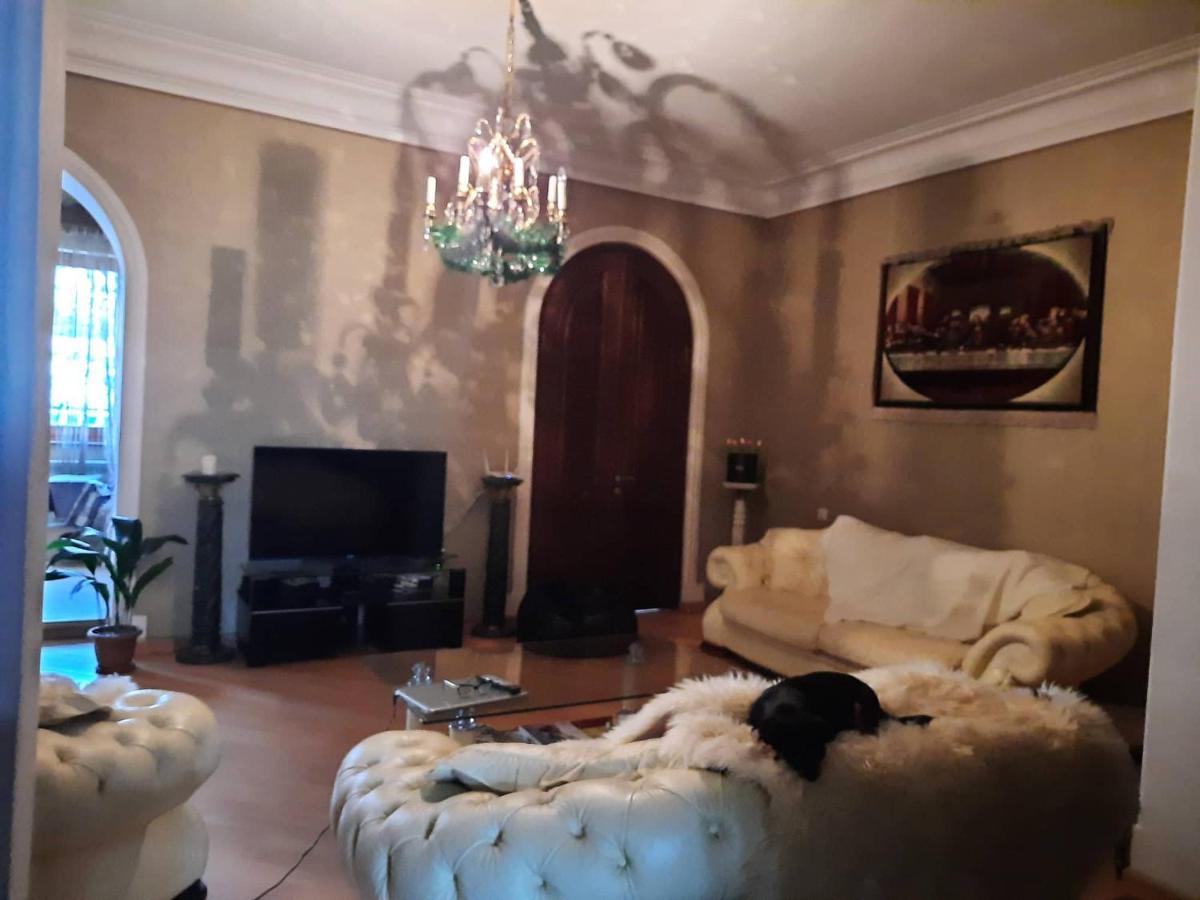 Tbilisi Philharmonia Apartment Экстерьер фото