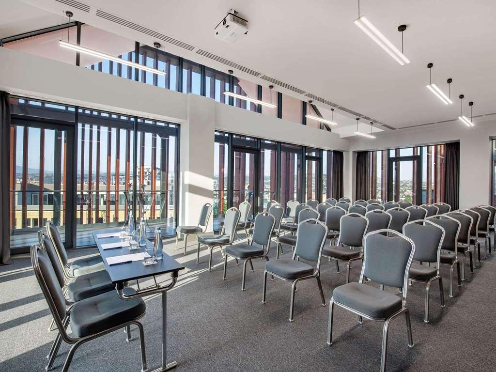 Tbilisi Philharmonia Apartment Удобства фото